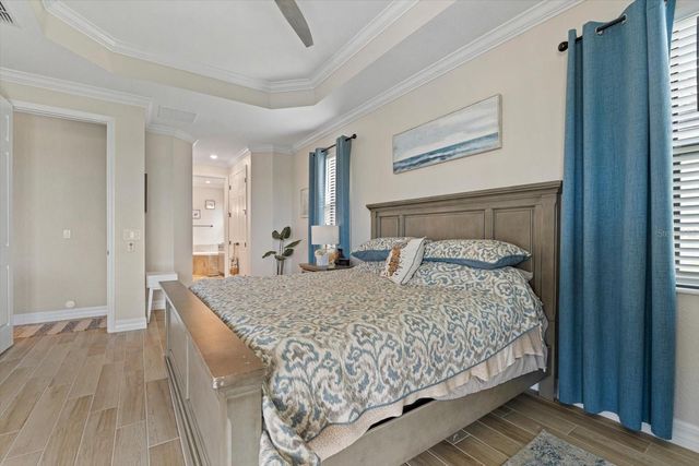 5705 CHEECH GLEN, Lakewood Ranch, FL 34211