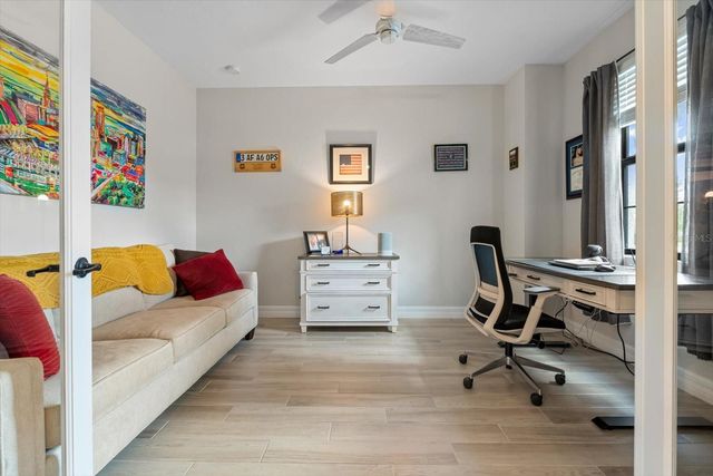 5705 CHEECH GLEN, Lakewood Ranch, FL 34211