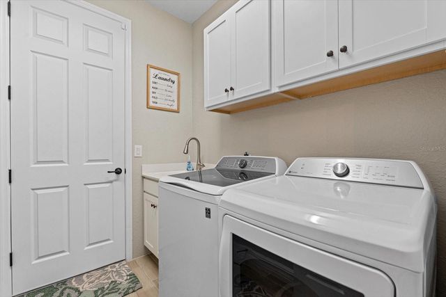 5705 CHEECH GLEN, Lakewood Ranch, FL 34211