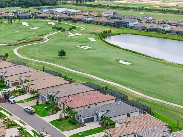 5705 CHEECH GLEN, Lakewood Ranch, FL 34211