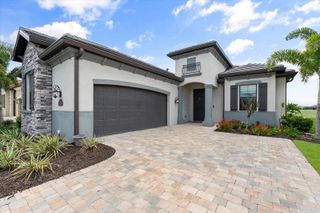 5705 CHEECH GLEN, Lakewood Ranch, FL 34211