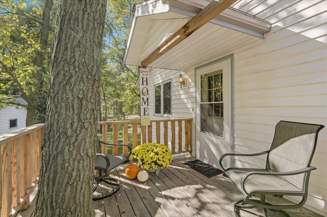 5471 Crow Wing Lake Road, Fort Ripley, MN 56449