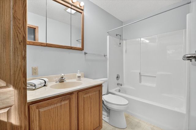 5471 Crow Wing Lake Road, Fort Ripley, MN 56449