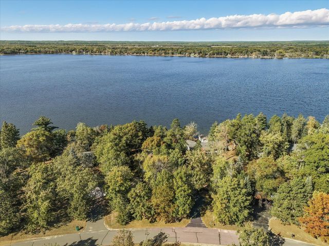 5471 Crow Wing Lake Road, Fort Ripley, MN 56449