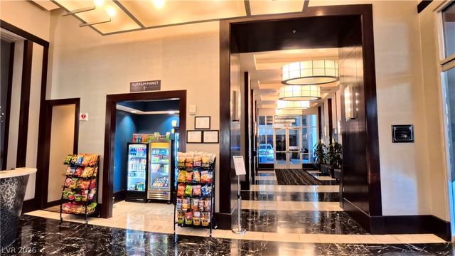 211 East Flamingo Road 817, Las Vegas, NV 89169