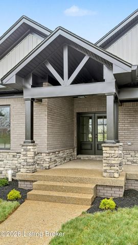 10400 Martinside Dr, Louisville, KY 40291