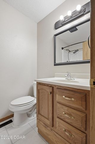 1256 Shady Lane, Joplin, MO 64804