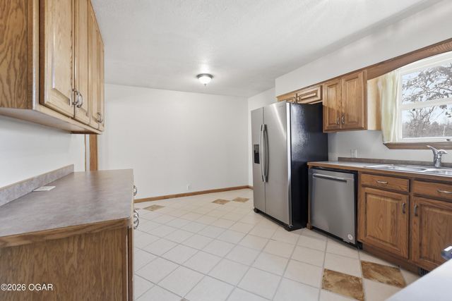 1256 Shady Lane, Joplin, MO 64804