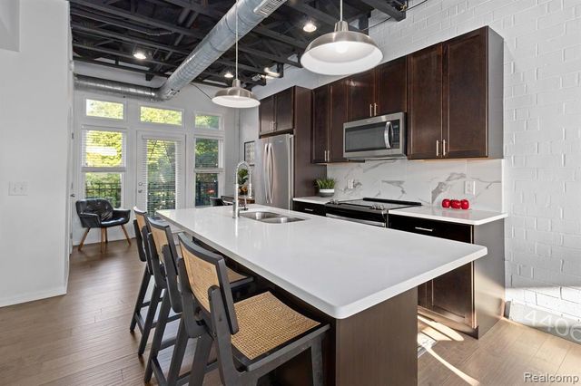 4406 3rd Street 2, Detroit, MI 48201