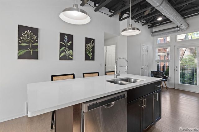 4406 3rd Street 2, Detroit, MI 48201