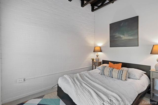 4406 3rd Street 2, Detroit, MI 48201