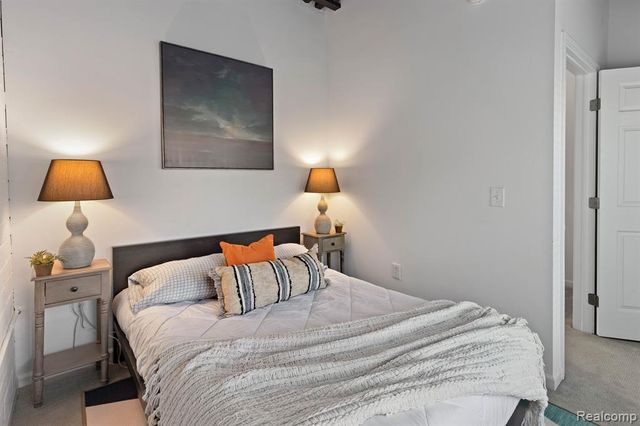 4406 3rd Street 2, Detroit, MI 48201