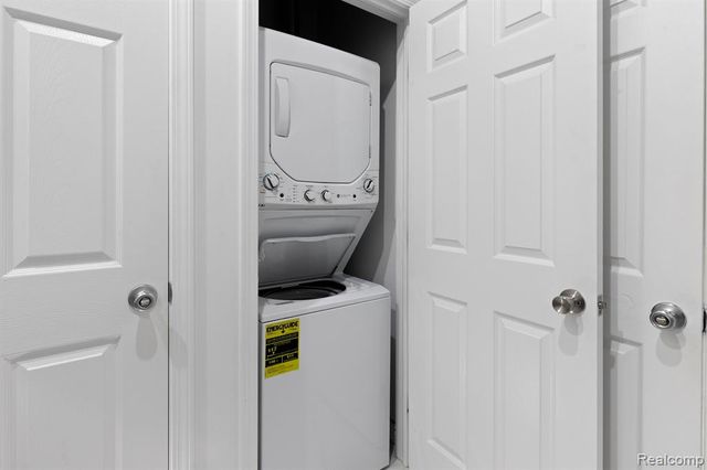 4406 3rd Street 2, Detroit, MI 48201