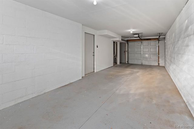 4406 3rd Street 2, Detroit, MI 48201