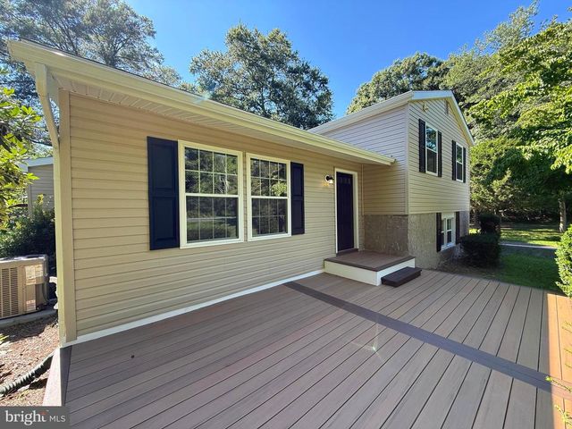 1545 E BUCKSHUTEM RD, Millville, NJ 08332