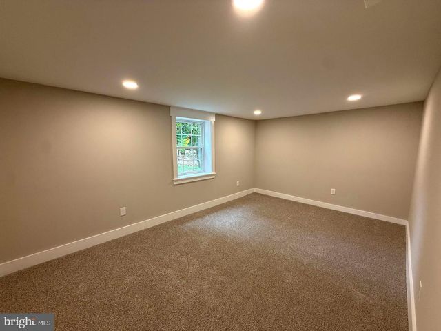 1545 E BUCKSHUTEM RD, Millville, NJ 08332