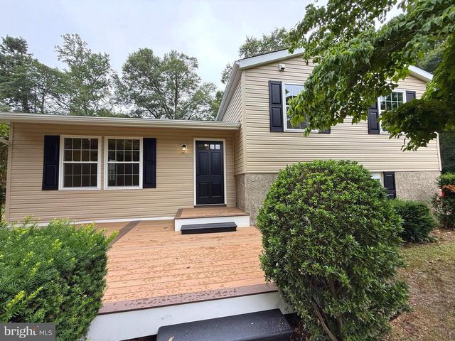 1545 E BUCKSHUTEM RD, Millville, NJ 08332