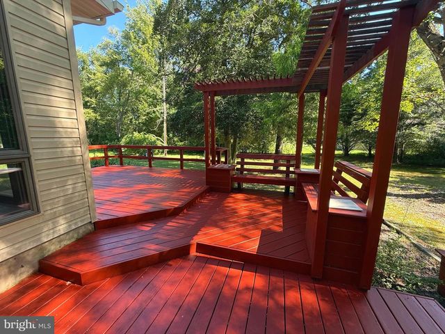 1545 E BUCKSHUTEM RD, Millville, NJ 08332