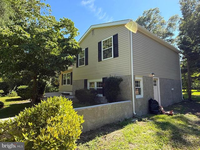 1545 E BUCKSHUTEM RD, Millville, NJ 08332