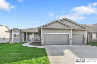 16615 Benjamin Street, Omaha, NE 68007