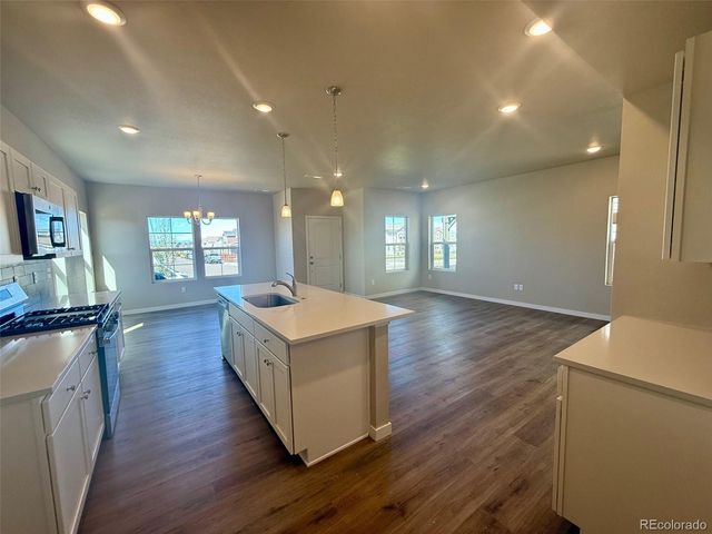 792 N Bently Street, Watkins, CO 80137