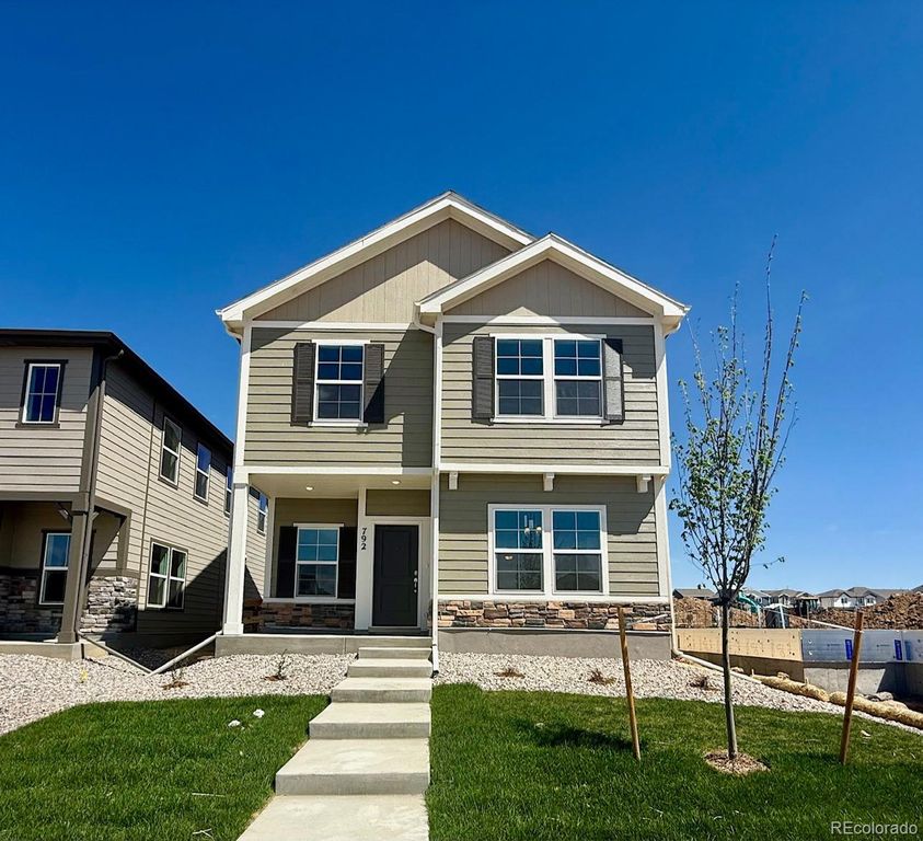 792 N Bently Street, Watkins, CO 80137