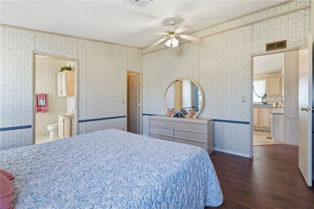 669 Oak Avenue, Bullhead City, AZ 86429