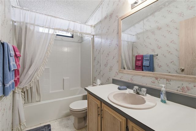 669 Oak Avenue, Bullhead City, AZ 86429