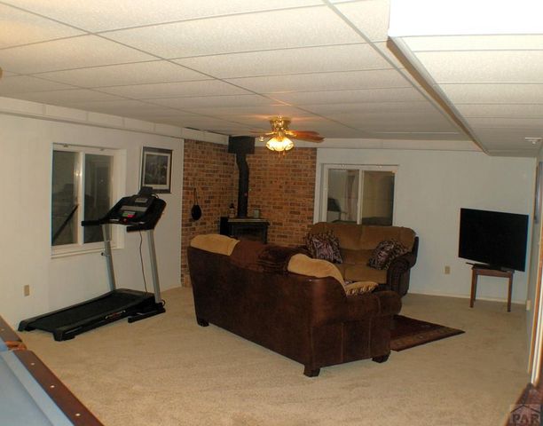 973 W McCulloch Blvd N, Pueblo West, CO 81007