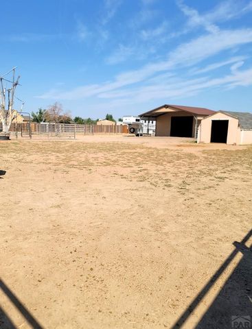 973 W McCulloch Blvd N, Pueblo West, CO 81007