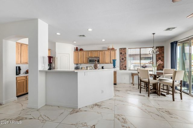 2970 E ANDRE Avenue, Gilbert, AZ 85298