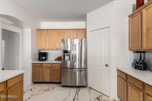 2970 E ANDRE Avenue, Gilbert, AZ 85298