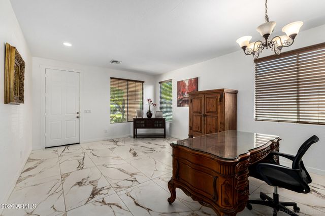 2970 E ANDRE Avenue, Gilbert, AZ 85298