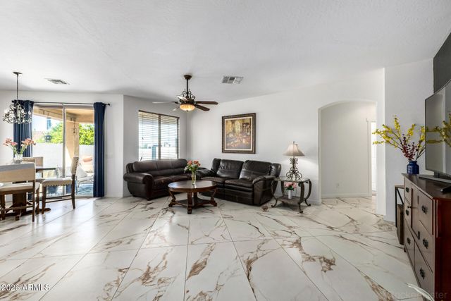 2970 E ANDRE Avenue, Gilbert, AZ 85298