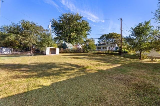 1900 E Ventnor St, Park City, KS 67219