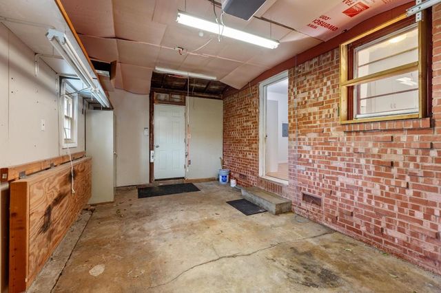 1900 E Ventnor St, Park City, KS 67219