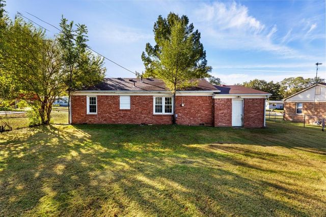 1900 E Ventnor St, Park City, KS 67219