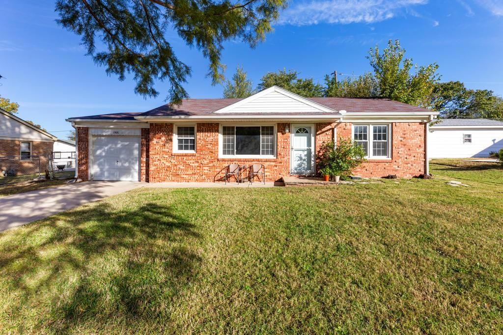 1900 E Ventnor St, Park City, KS 67219