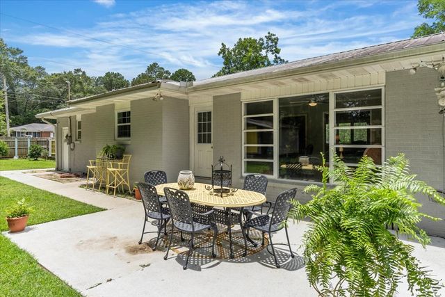 713 Bridlewreath Avenue, Dothan, AL 36301