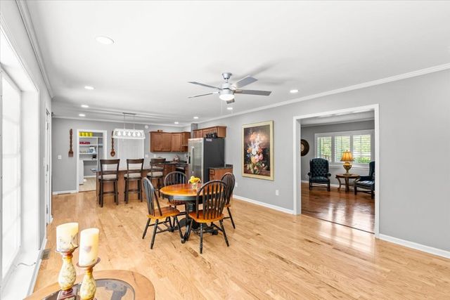 713 Bridlewreath Avenue, Dothan, AL 36301