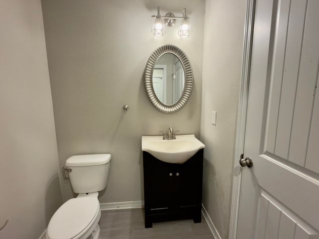 201 Wainwright Drive, Crestview, FL 32539