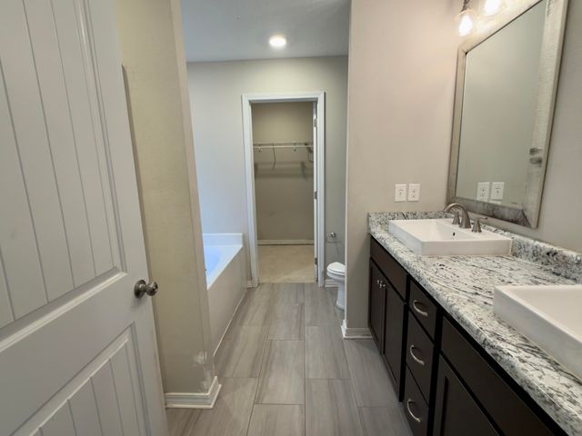 201 Wainwright Drive, Crestview, FL 32539