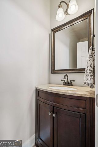 455 Long Mountain Court, Clermont, GA 30527