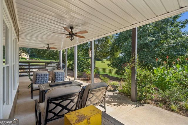 455 Long Mountain Court, Clermont, GA 30527