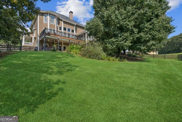 455 Long Mountain Court, Clermont, GA 30527