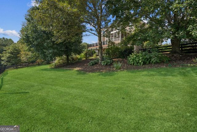 455 Long Mountain Court, Clermont, GA 30527