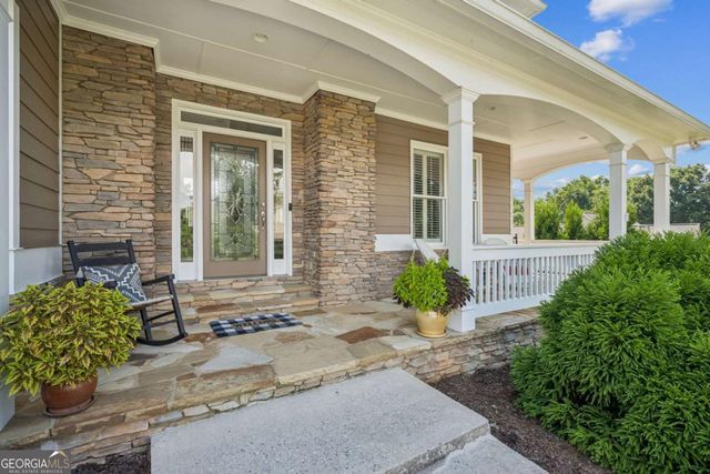 455 Long Mountain Court, Clermont, GA 30527