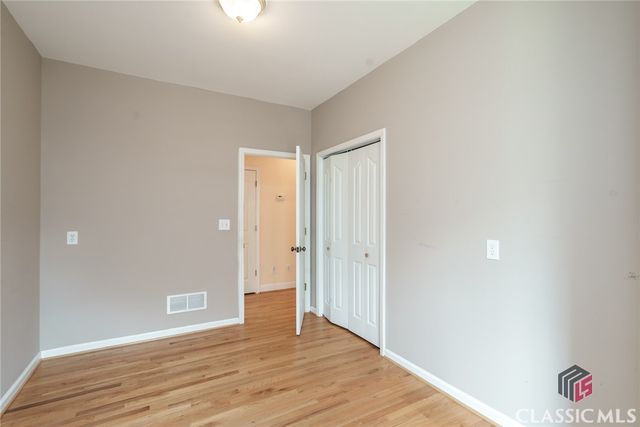 550 Oak Ridge Drive, Oxford, GA 30054