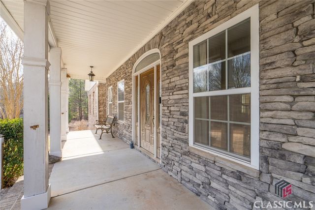 550 Oak Ridge Drive, Oxford, GA 30054