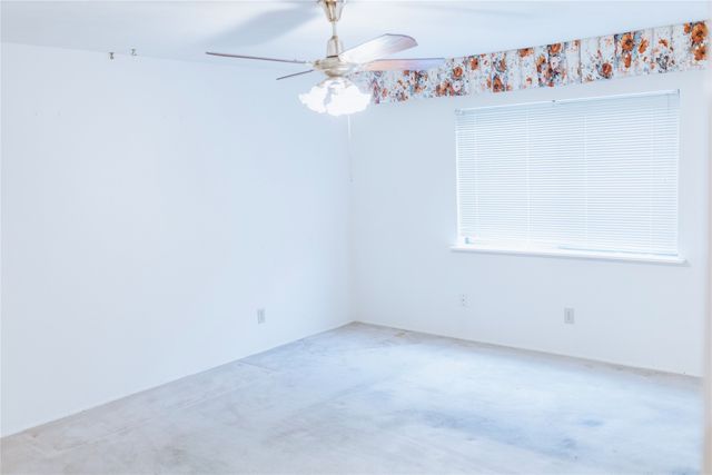 2609 Treeview Drive, Arlington, TX 76016